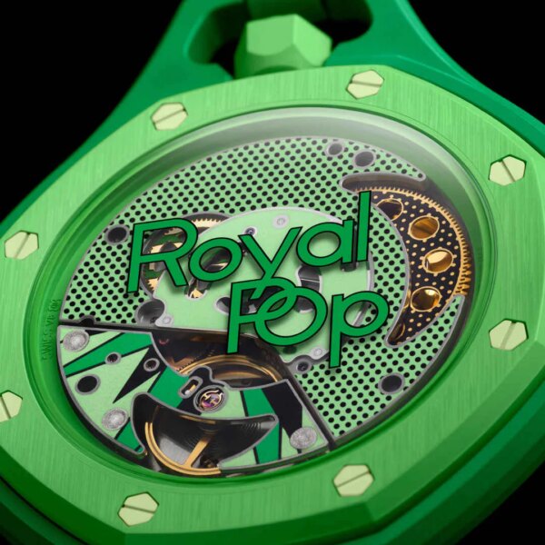 Royal Pop Green Eight lifestyle image 1